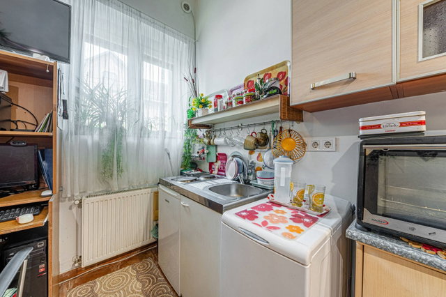 Eladó téglalakás, Budapesten, XV. kerületben 29 M Ft, 1 szobás