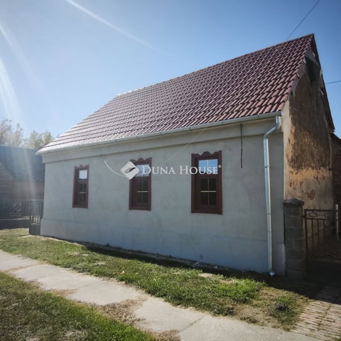 Eladó családi ház, Drávafokon 43.5 M Ft, 5 szobás