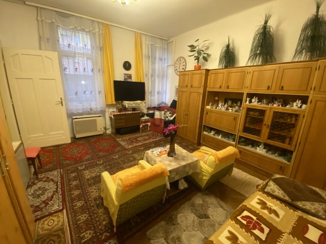 Eladó téglalakás, Budapesten, VIII. kerületben 45 M Ft, 1 szobás