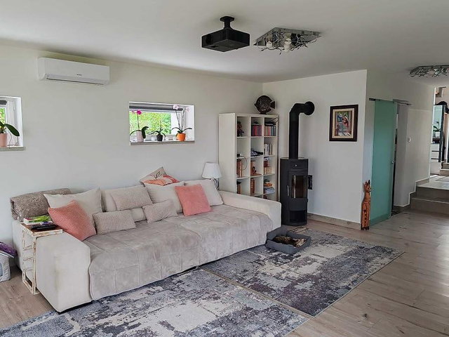 Eladó családi ház, Szentendrén 138 M Ft, 3 szobás