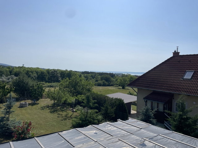Eladó családi ház, Zánkán 115 M Ft, 6+1 szobás