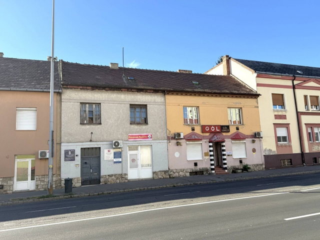 Eladó téglalakás, Pécsett 29.9 M Ft, 2 szobás