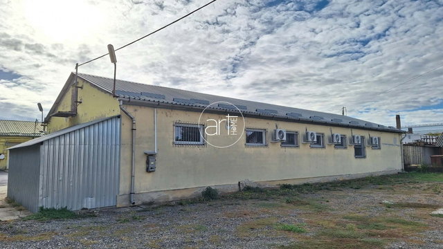 Kiadó ipari ingatlan, Szegeden, Bakay Nándor utcában