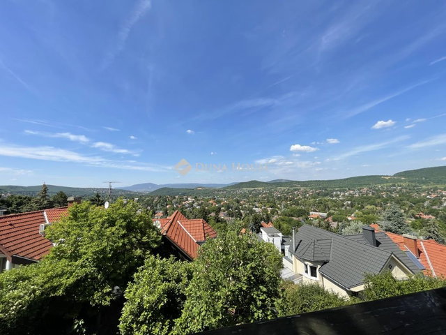 Eladó ikerház, Budapesten, II. kerületben 239.99 M Ft, 4 szobás