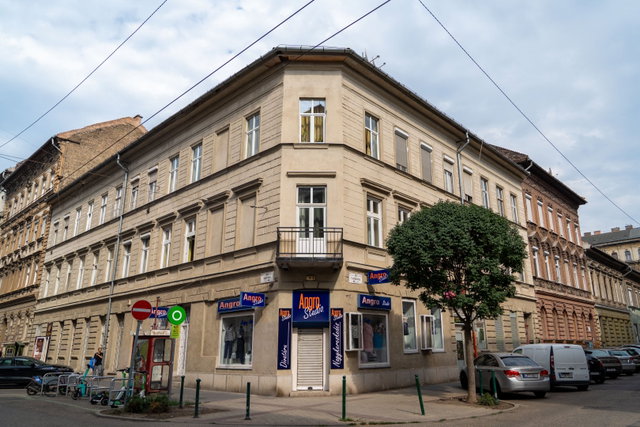 Eladó téglalakás, Budapesten, VII. kerületben 43.5 M Ft