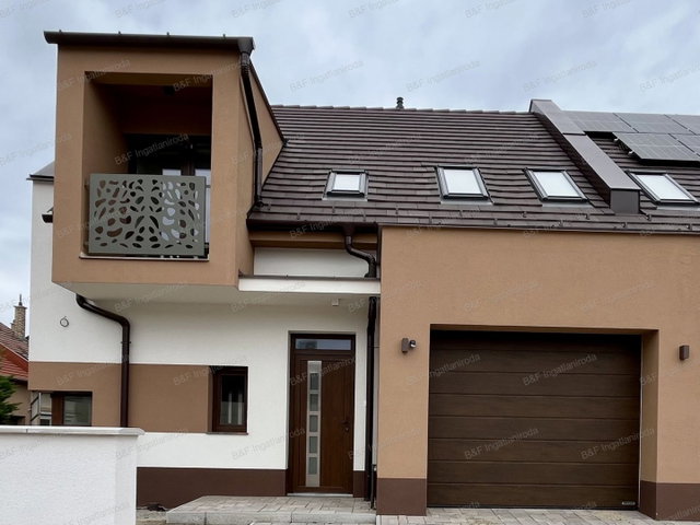 Eladó családi ház, Hajdúszoboszlón 99.9 M Ft, 4 szobás