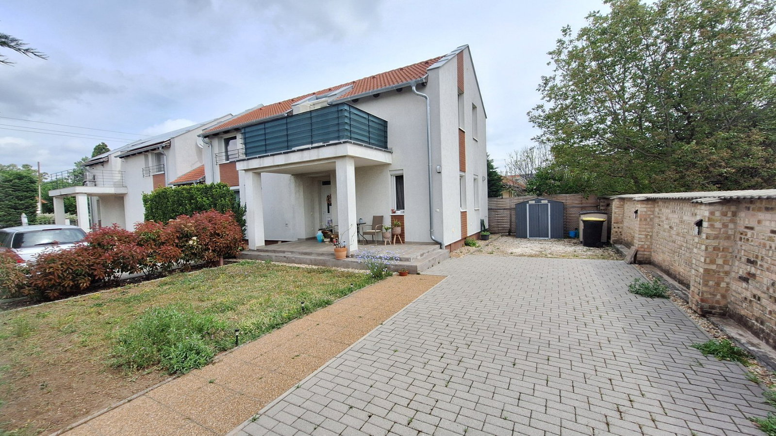 3 bed · 65m² · 83.900.000 ft
