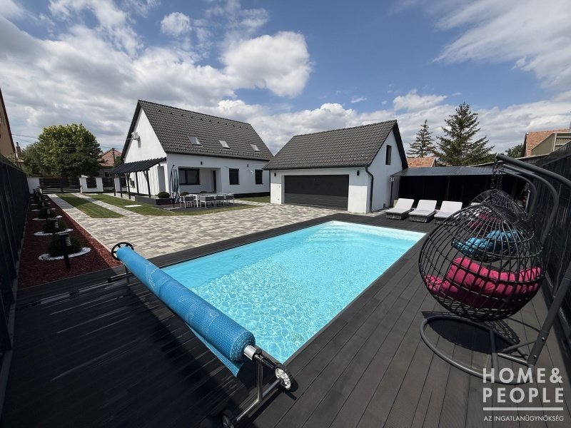 5 bed · 195m² · 220.000.000 ft