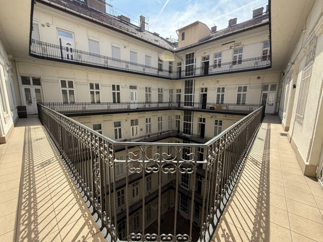 Eladó téglalakás, Budapesten, XIII. kerületben 249.9 M Ft