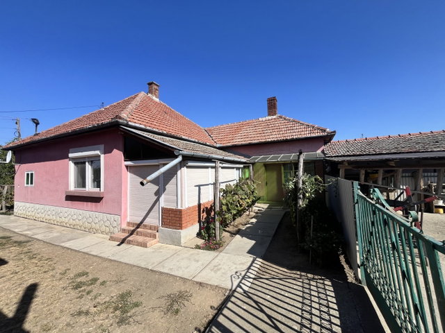 Eladó családi ház, Sarkadon, Magyar utcában 24.9 M Ft, 2 szobás