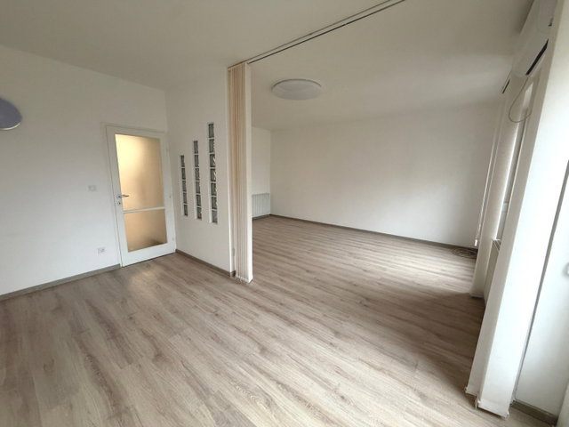Eladó téglalakás, Szegeden, Ács utcában 65 M Ft, 2 szobás