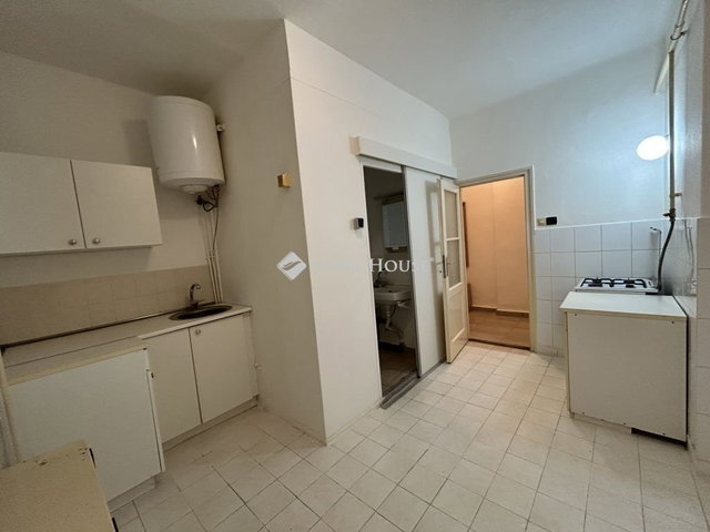 Eladó téglalakás, Budapesten, III. kerületben 56 M Ft, 1 szobás