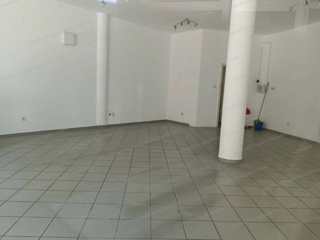 Eladó üzlethelyiség, Kaposváron 42 M Ft / költözzbe.hu