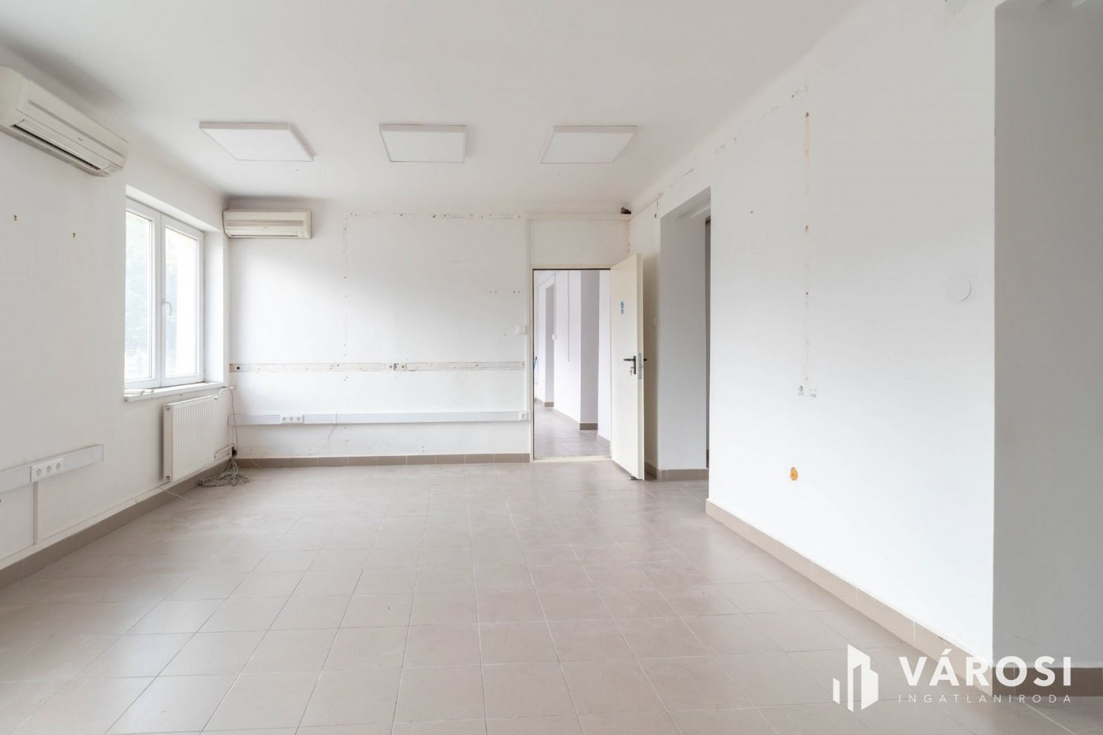 64m² · 268.800 ft