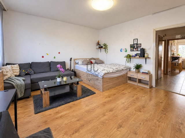 Eladó téglalakás, Sopronban 61 M Ft, 3 szobás