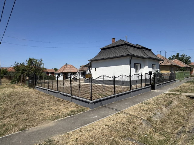 Eladó családi ház, Zsámbokon 49.99 M Ft, 3 szobás