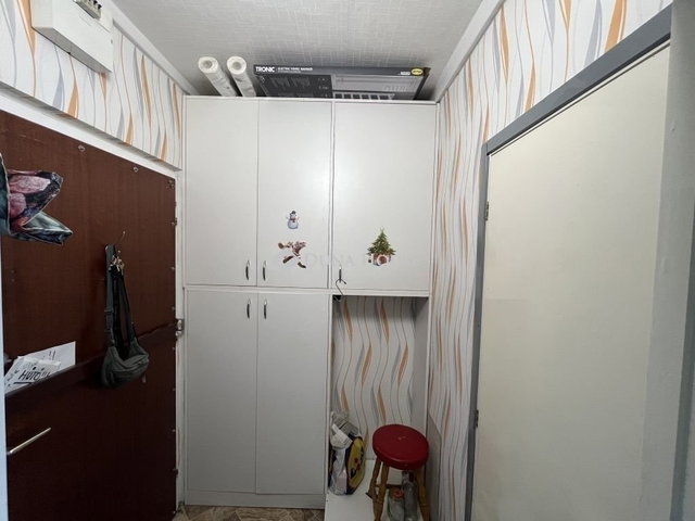 Eladó panellakás, Budapesten, III. kerületben 45 M Ft, 1 szobás