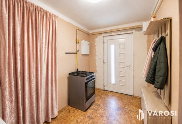 Eladó családi ház, Szabadkígyóson 12.9 M Ft, 1+1 szobás