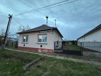 Eladó családi ház