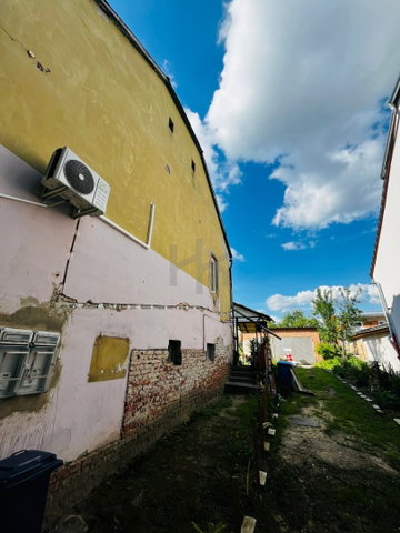 Eladó családi ház, Barcson 100 M Ft, 2 szobás
