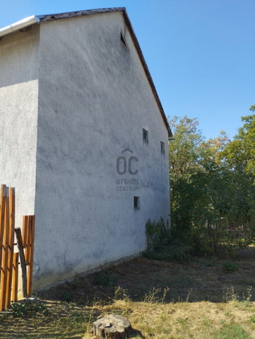 Eladó családi ház, Rédén 29.9 M Ft, 7 szobás