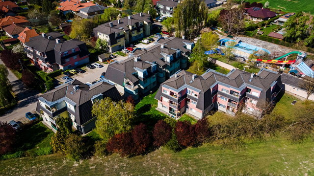 Eladó téglalakás, Szigetszentmiklóson 89.2 M Ft, 4 szobás