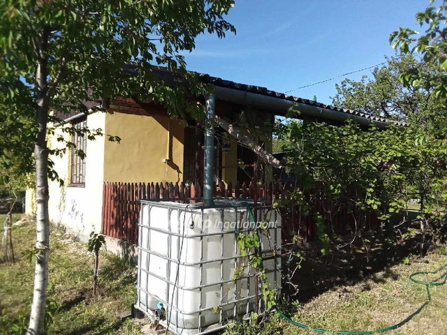 Eladó mezogazdasagi ingatlan, Balatonfőkajáron 10 M Ft