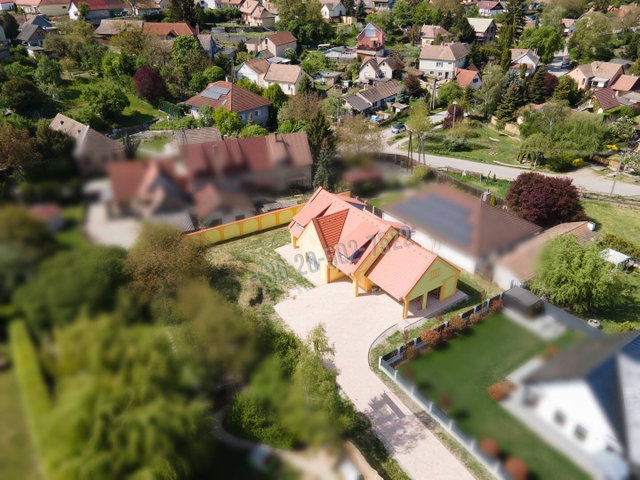 Eladó családi ház, Verőcén 229 M Ft, 7 szobás