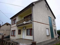 Eladó családi ház, Őrhalmon 72 M Ft, 4 szobás