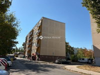 Eladó panellakás, Kecskeméten, Akadémia körúton 39.9 M Ft