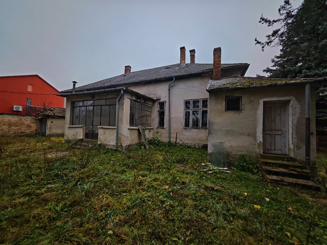 Eladó családi ház, Mesztegnyőn 24.9 M Ft, 3 szobás