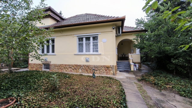 Eladó családi ház, Gödön 99 M Ft, 3 szobás