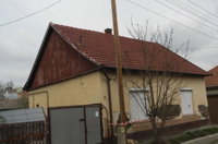 Eladó családi ház, Szolnokon, Fürj utcában 14.75 M Ft, 3 szobás