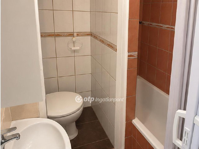 Eladó téglalakás, Budapesten, IV. kerületben 28.9 M Ft, 1 szobás