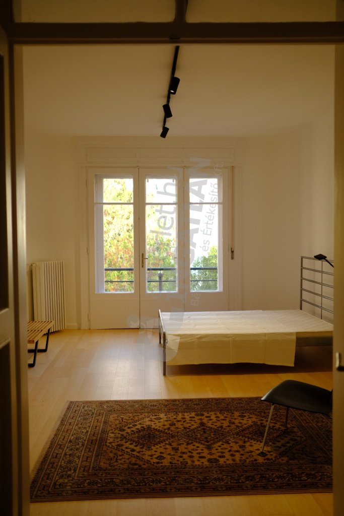 1 bed · 45m² · 240.000 ft