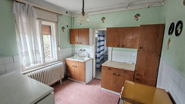 Eladó családi ház, Szigetváron 24.5 M Ft, 3 szobás