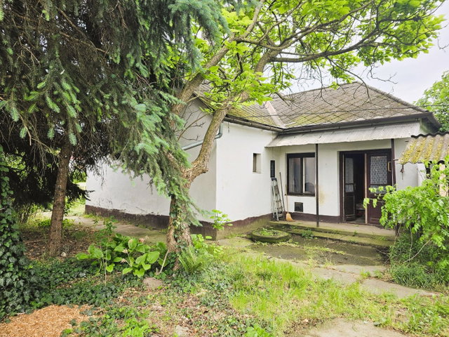 Eladó családi ház, Kisszálláson 8.5 M Ft, 2 szobás