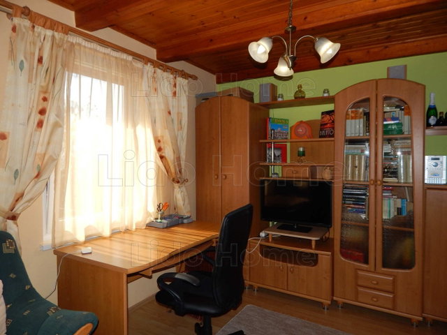 Eladó családi ház, Balatonfüreden 189 M Ft, 3 szobás