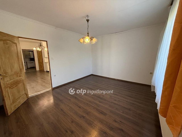 Kiadó ikerház, albérlet, Nyíregyházán 250 E Ft / hó, 3 szobás