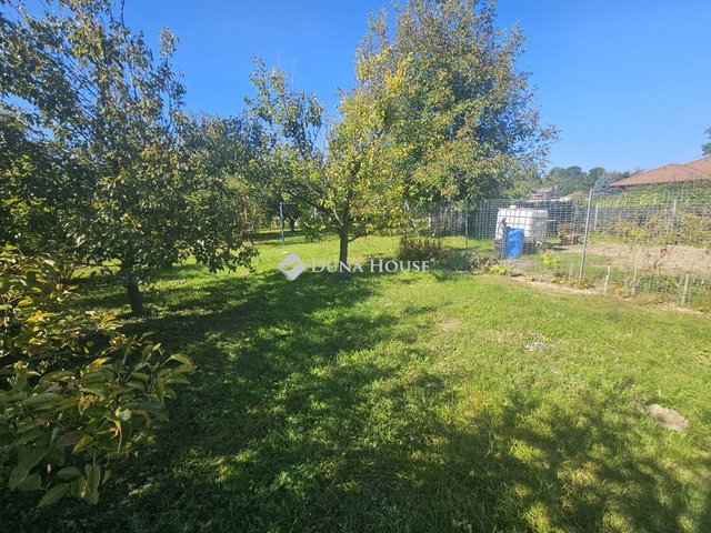 Eladó telek, Máriakálnokon 25.99 M Ft / költözzbe.hu