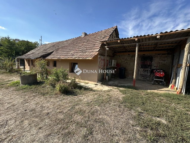 Eladó családi ház, Felsőnyéken 15.5 M Ft, 2 szobás