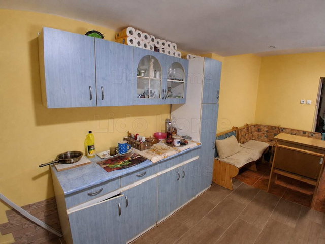 Eladó családi ház, Kaposváron 32.9 M Ft, 2 szobás