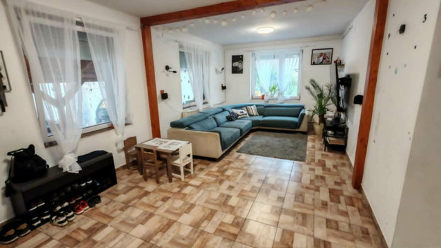 Eladó családi ház, Hobolon 38 M Ft, 3 szobás