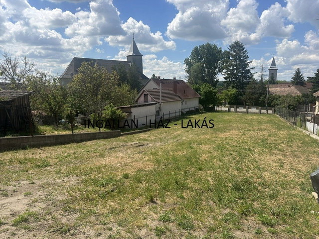 Eladó ikerház, Őrbottyánban 74.9 M Ft, 3 szobás