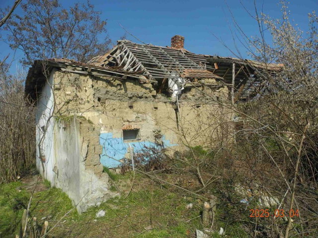 Eladó családi ház, Csépán, Árpád utcában 0.65 M Ft, 1 szobás