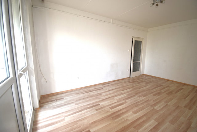 Eladó panellakás, Miskolcon 24.3 M Ft, 1+1 szobás