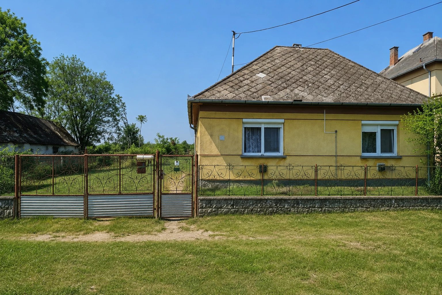 4 bed · 98m² · 26.900.000 ft