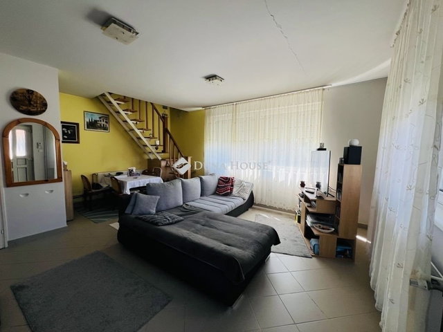 Eladó családi ház, Szigetszentmiklóson 79.99 M Ft, 3 szobás