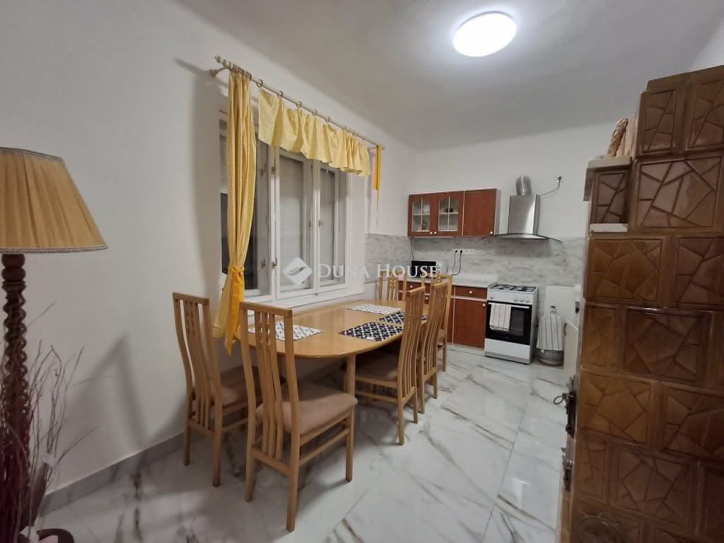 2 bed · 67m² · 42.000.000 ft