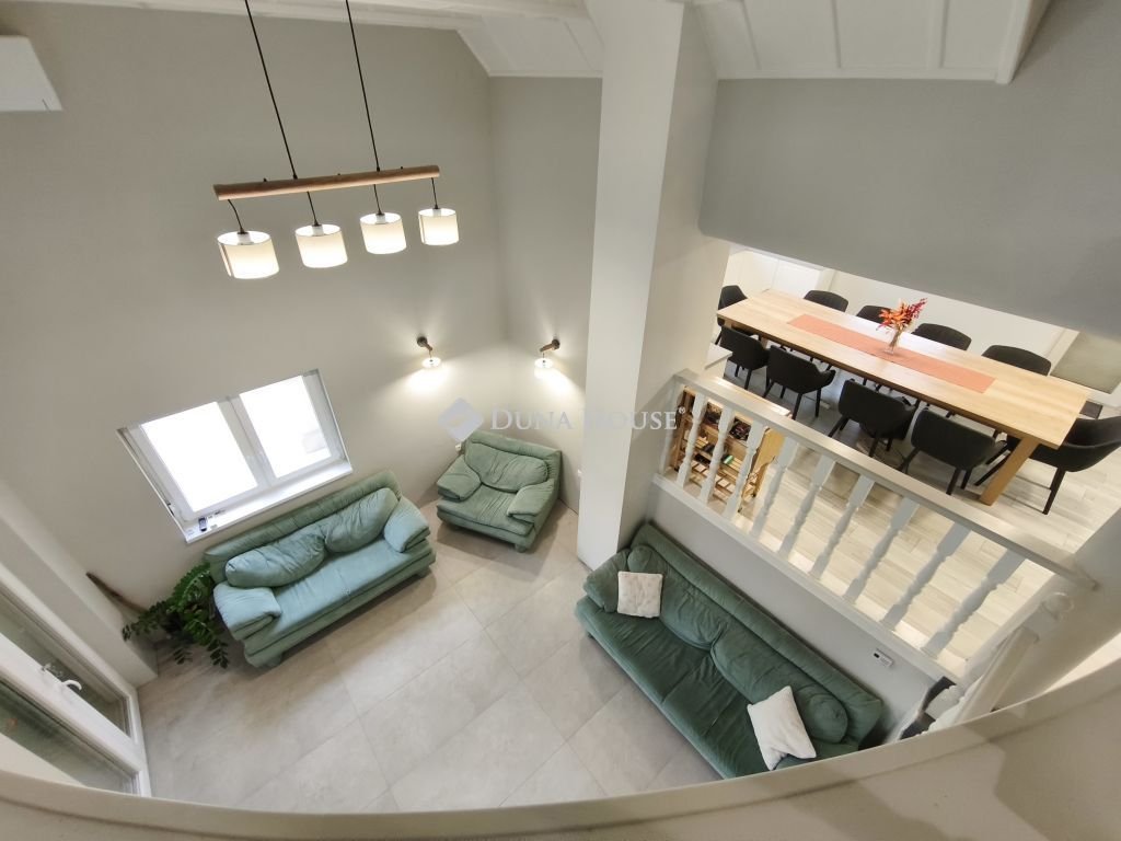 Családi ház · 4 hálószoba · 310 m² · 149.000.000 Ft